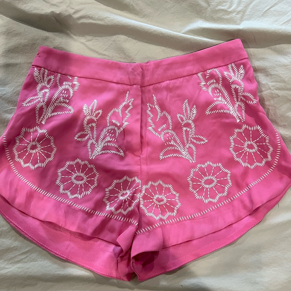 Sans Souci pink shorts, Sz S